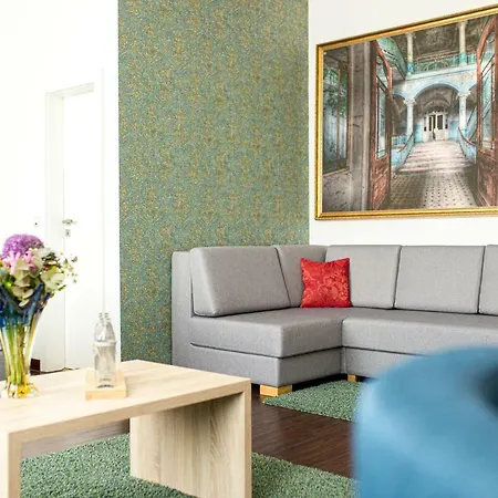 Pallas Hotel 3*