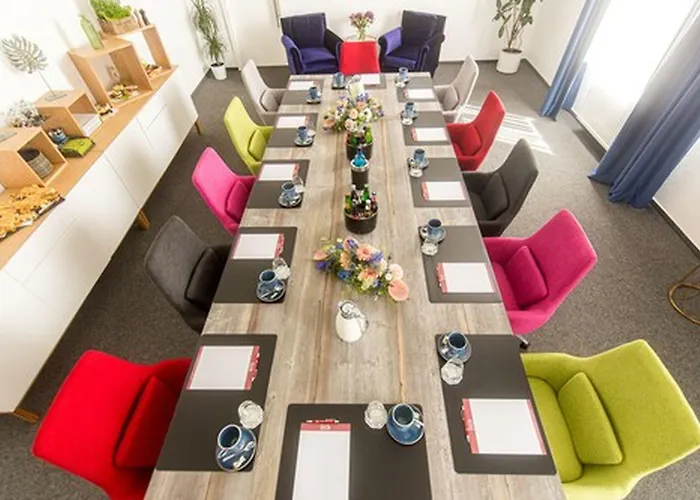 Отель Pallas 3*