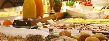 Pallas Отель 3*