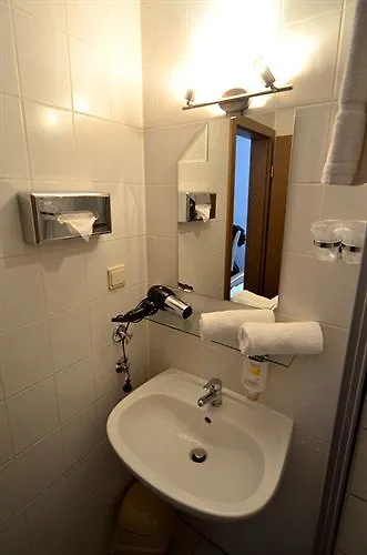 Pallas Отель Дармштадт